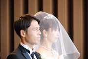 左から河井陽介、広瀬麻知子アナウンサー。(c)静岡朝日テレビ