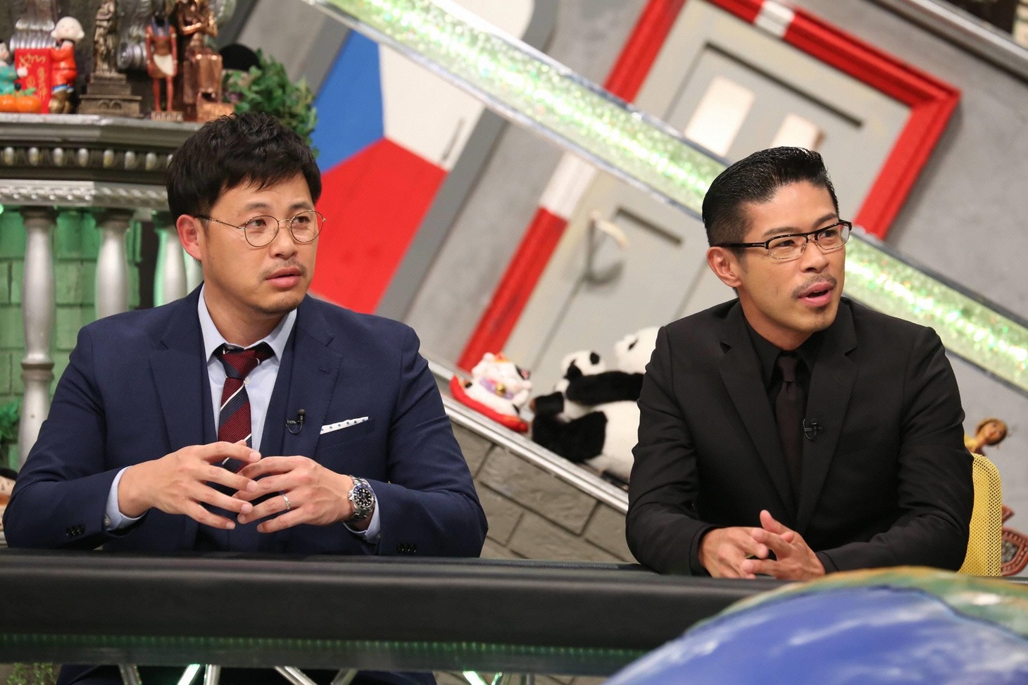 （左から）アルコ＆ピース平子、松本利夫。(c)フジテレビ