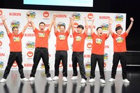 左から間寛平、石田靖、FUJIWARA、和牛。