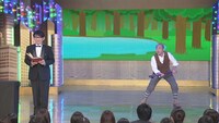 ネタを披露するずん。(c)NHK