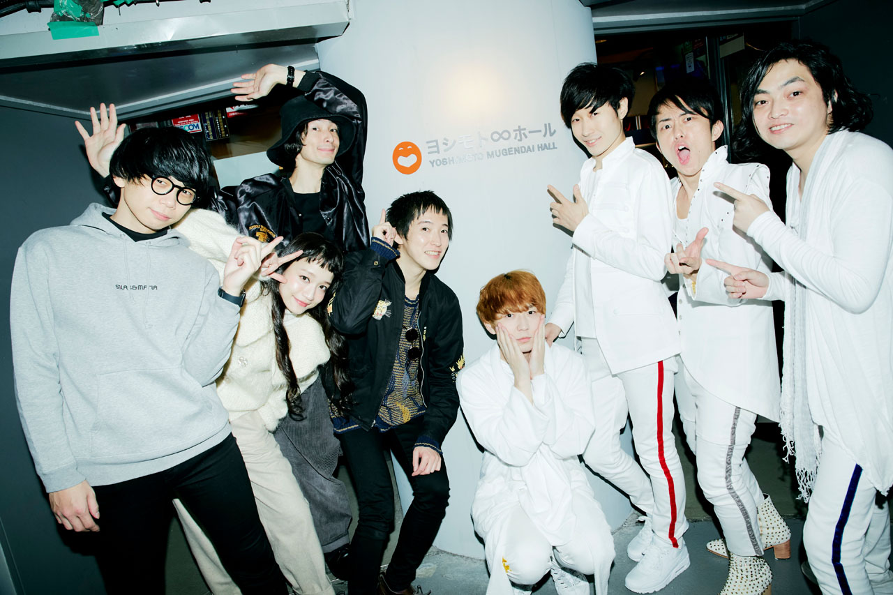 ヨシモト∞ホールにて、SALTY'sとCzecho No Republic。