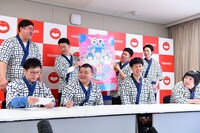 吉本新喜劇60周年新体制発表会見の様子。