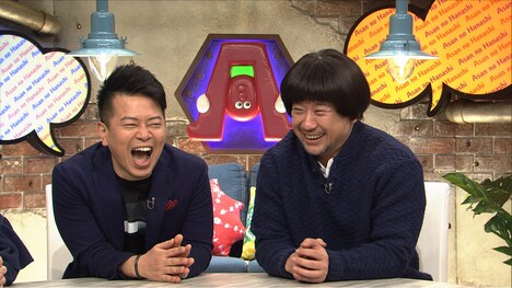 （左から）雨上がり決死隊・宮迫、前回に続き雨上がり決死隊・蛍原の代役を務めるケンドーコバヤシ。(c)ABC