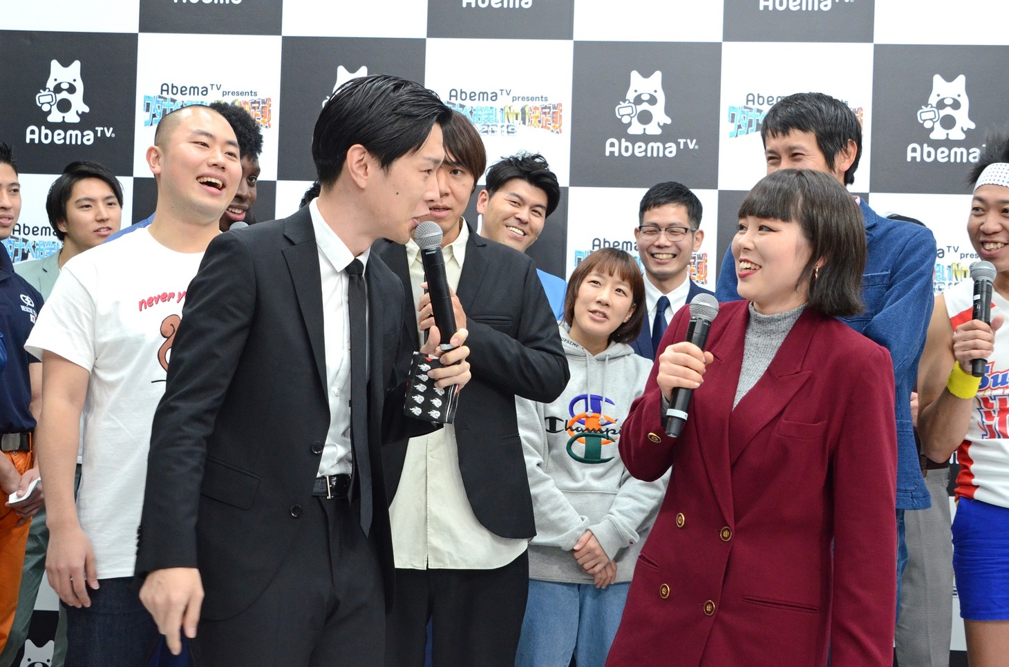 「ワタナベお笑いNo.1決定戦2019」組み合わせ抽選会の様子。