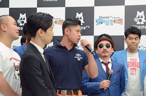 「ワタナベお笑いNo.1決定戦2019」組み合わせ抽選会の様子。