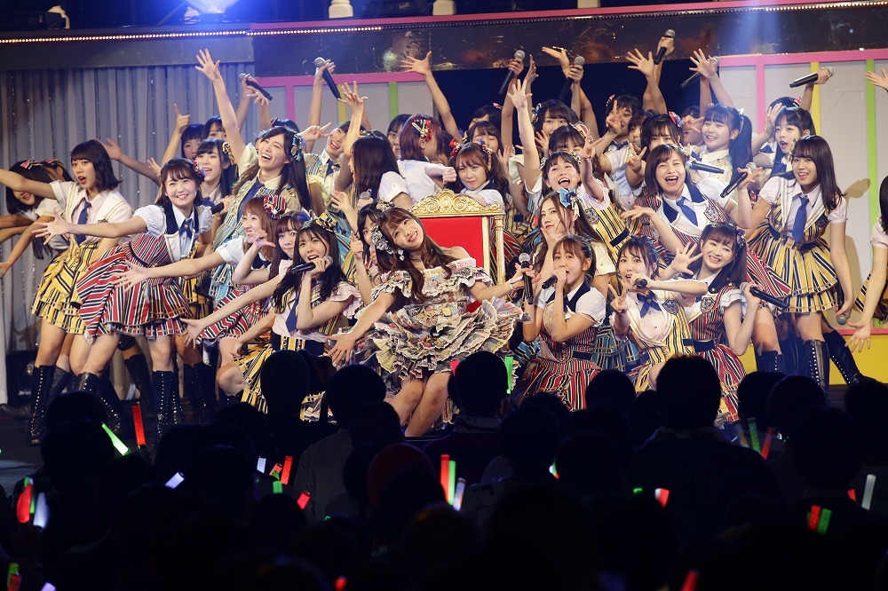 「SKE48松村香織 卒業コンサート ～これで終わると思うなよ？～」のワンシーン。