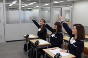 「超実践！こじらせ女学院」のワンシーン。(c)静岡朝日テレビ