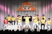 ネタを披露するバビロン。