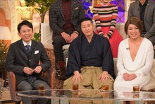 （左から）有吉弘行、チョコレートプラネット。(c)TBS