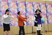 爆笑問題・田中(中央)はゴー☆ジャス(右)に軍配を上げた。