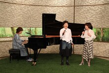 清水ミチコと森山良子がゲスト出演する「サワコの朝」のワンシーン。(c)MBS