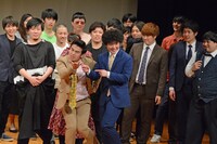 ギャグを放つオートクチュール。