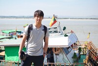 「世界ウルルン滞在記SP」のワンシーン。