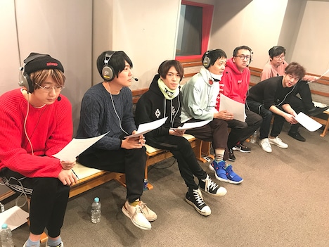 「あはれ！名作くん」DVDコメンタリーの収録風景。(c)「あはれ！名作くん」製作委員会