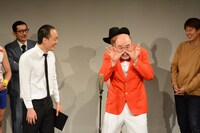 「ノーセンス トム・ブラウン」のワンシーン。