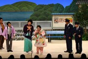 「さんま・岡村の花の駐在さん」のワンシーン。