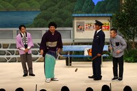 「さんま・岡村の花の駐在さん」のワンシーン。