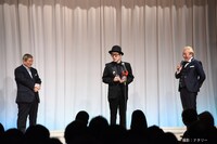 「万引き家族」で「第28回東スポ映画大賞」主演男優賞のリリー・フランキー。