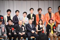 「第19回ビートたけしのエンターテインメント賞」および「第28回東京スポーツ映画大賞」の受賞者たち。