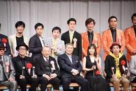 マッハ&霜降りが演芸新人賞、日本芸能大賞の鶴瓶はたけしに「同世代でうれしい」