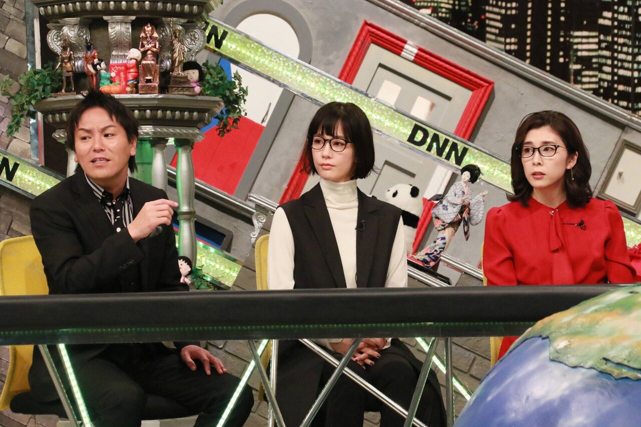 「全力！脱力タイムズ」に出演する（左から）狩野英孝、水川あさみ、竹内結子。(c)フジテレビ