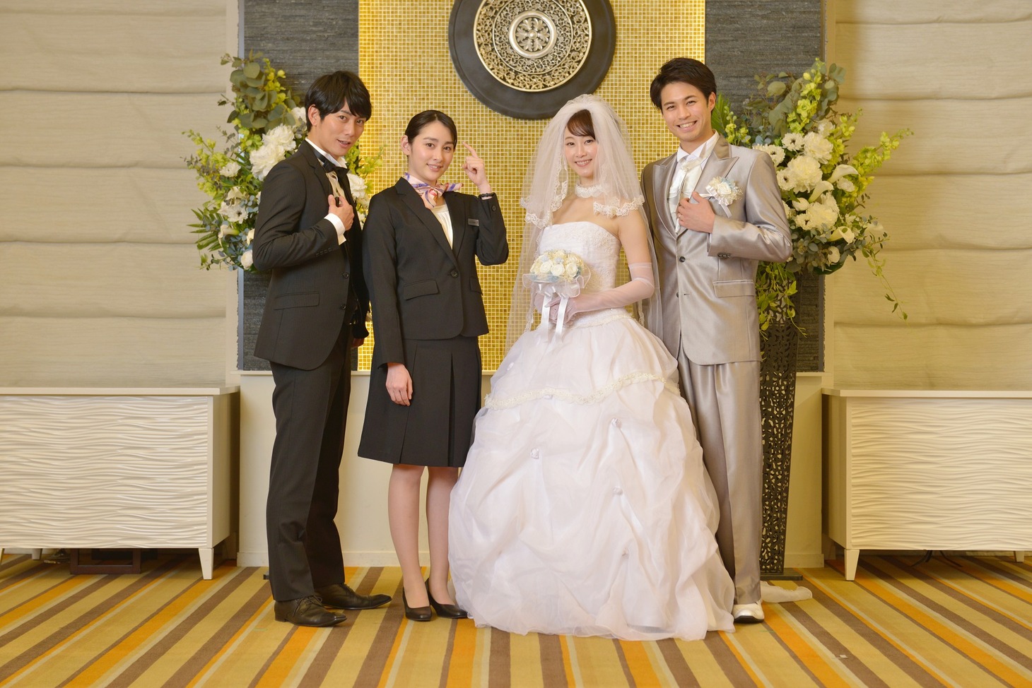 左から平岡祐太、早見あかり、松井玲奈、佐伯大地。