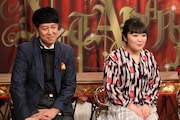（左から）小籔千豊、柳原可奈子。(c)フジテレビ