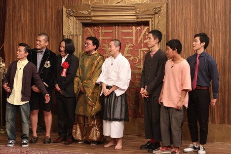 （左から）カミナリ、永野、ゾフィー、四千頭身。(c)フジテレビ