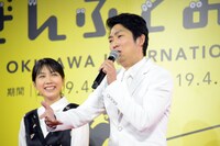 「クソみたいな映画」について説明するNON STYLE石田（右）。