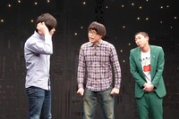 「三つ巴コントバトル」のワンシーン。(c)BSフジ