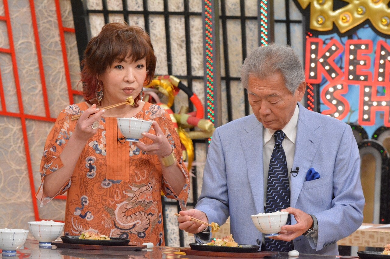 左から清水ミチコ、みのもんた。(c)読売テレビ