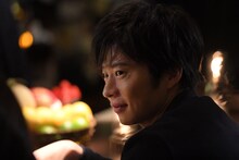 田中圭演じる谷田部。