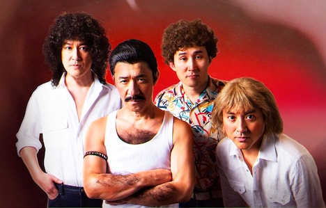 3月21日放送回でクイーンに扮する(左から)ココリコ田中、内村光良、シソンヌじろう、ムロツヨシ。(c)NHK