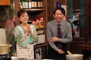 （左から）高橋真麻、有吉弘行。(c)関西テレビ