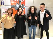 左から海原やすよ ともこ、学天即。