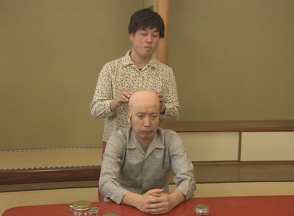「私はこれで人生変わりマーケット」のワンシーン。(c)読売テレビ