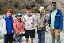 左からおぎやはぎ小木、西野未姫、おぎやはぎ矢作、ヒロシ、超新塾・アイクぬわら。(c)メ～テレ