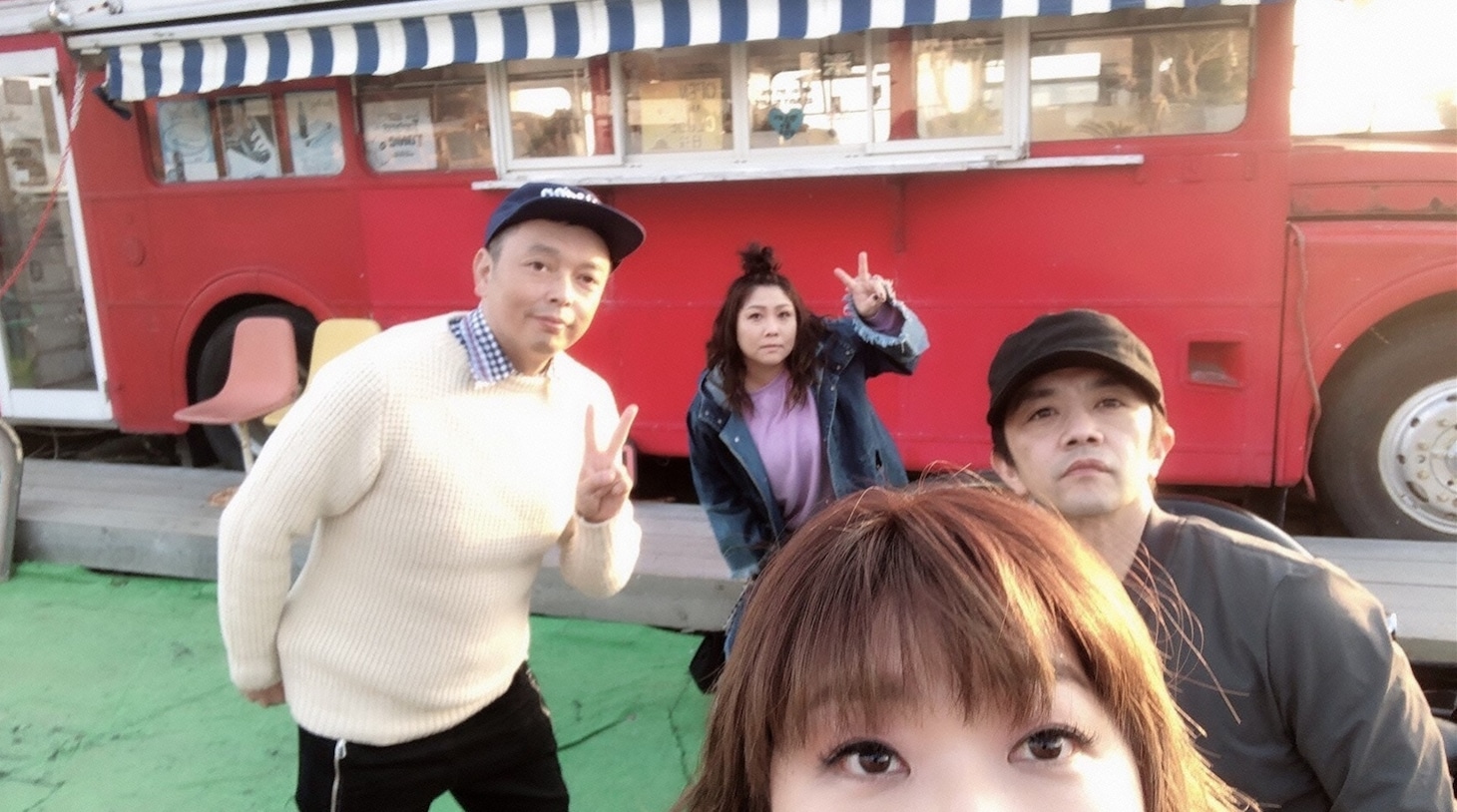 海原やすよ ともこと中川家。(c)読売テレビ