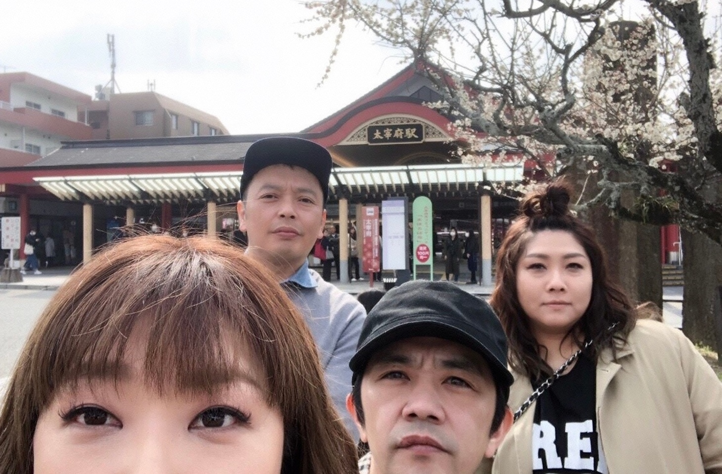 海原やすよ ともこと中川家。(c)読売テレビ
