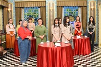 「踊る踊る！さんま御殿!!豪華アスリート大集結 話題の美女が大騒ぎSP」の出演者たち。(c)日本テレビ