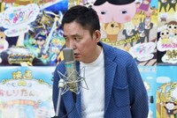 お気に入りの「頭が真っ白」を披露する爆笑問題・太田。