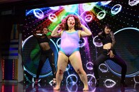 ゆりやんレトリィバァによるミュージカル。