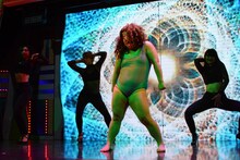 ゆりやんレトリィバァによるミュージカル。