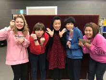 左からエルフ、ハイヒール・リンゴ、天才ピアニスト。