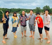 左から武田真治、桜井日奈子、千鳥、霜降り明星。(c)日本テレビ