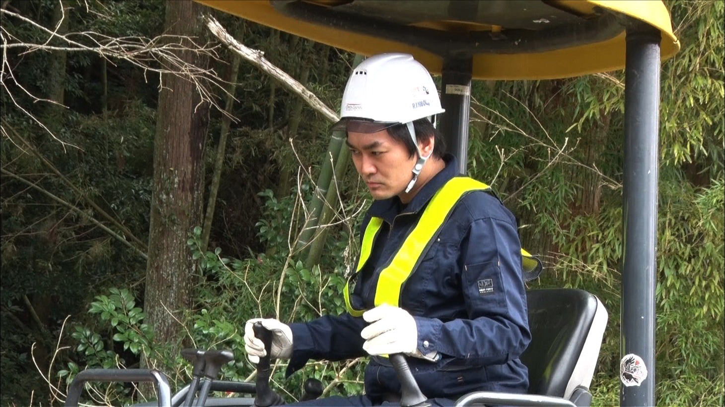 平成ノブシコブシ徳井 (c)フジテレビ