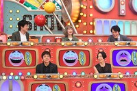 昭和生まれのパネラーたち。(c)ABC