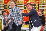 中川家・礼二にも絡みだす竹内力に、MCの明石家さんまもお手上げ。(c)MBS