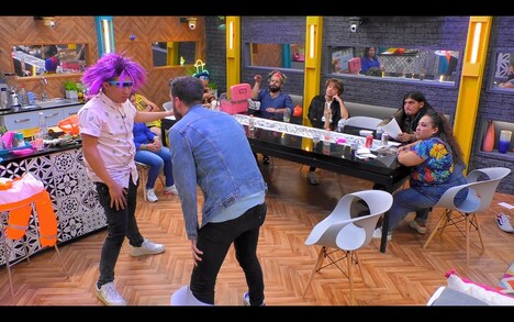 「LOL: HITOSHI MATSUMOTO Presents ドキュメンタル～メキシコ版～」より。