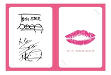 NON STYLE井上のキス顔をデザインしたQUOカードの台紙。